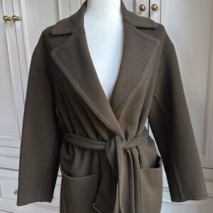 NWOT Vince wool blend trench coat. Army green/brown color, XS, oversized fit.